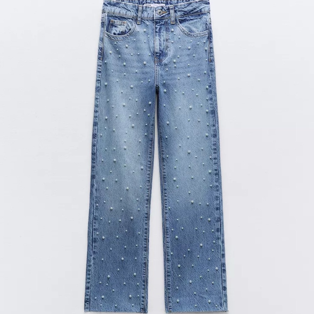 ZARA STRAIGHT CUT PEARL JEANS - HIGH WAIST